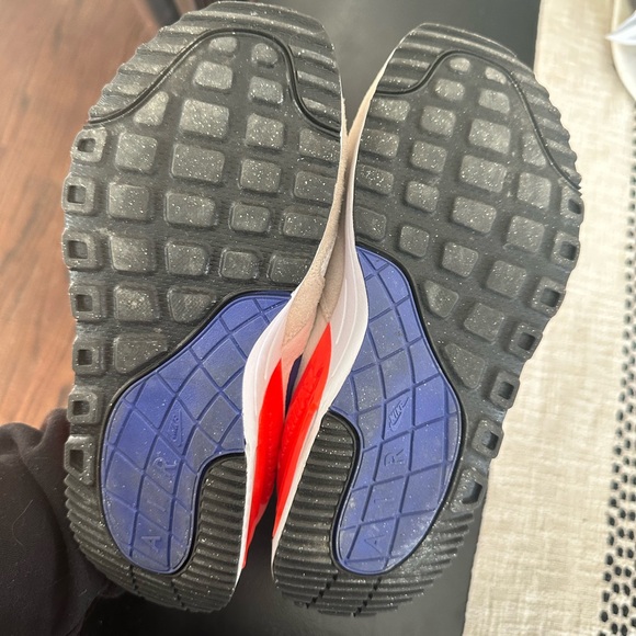 SOLD - Picture 4 of 6